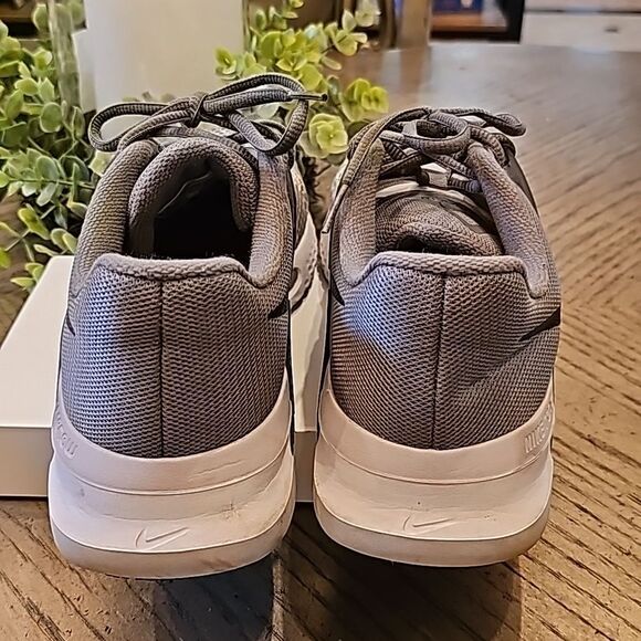 Nike gray renew fusion size 10 running shoe - Picture 9 of 11